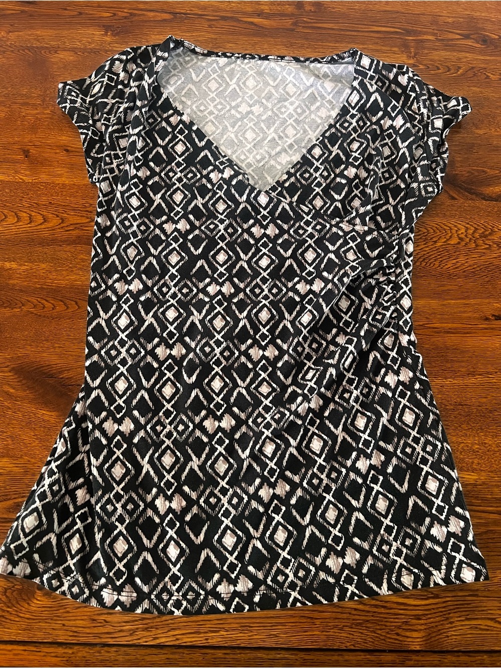 Womens Size Small Merona V Neck blouse